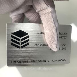 Ζωηρόχρωμη βουρτσισμένη τελειωμένη επαγγελματικές κάρτες χαραγμένη γλυπτική αλουμινίου
